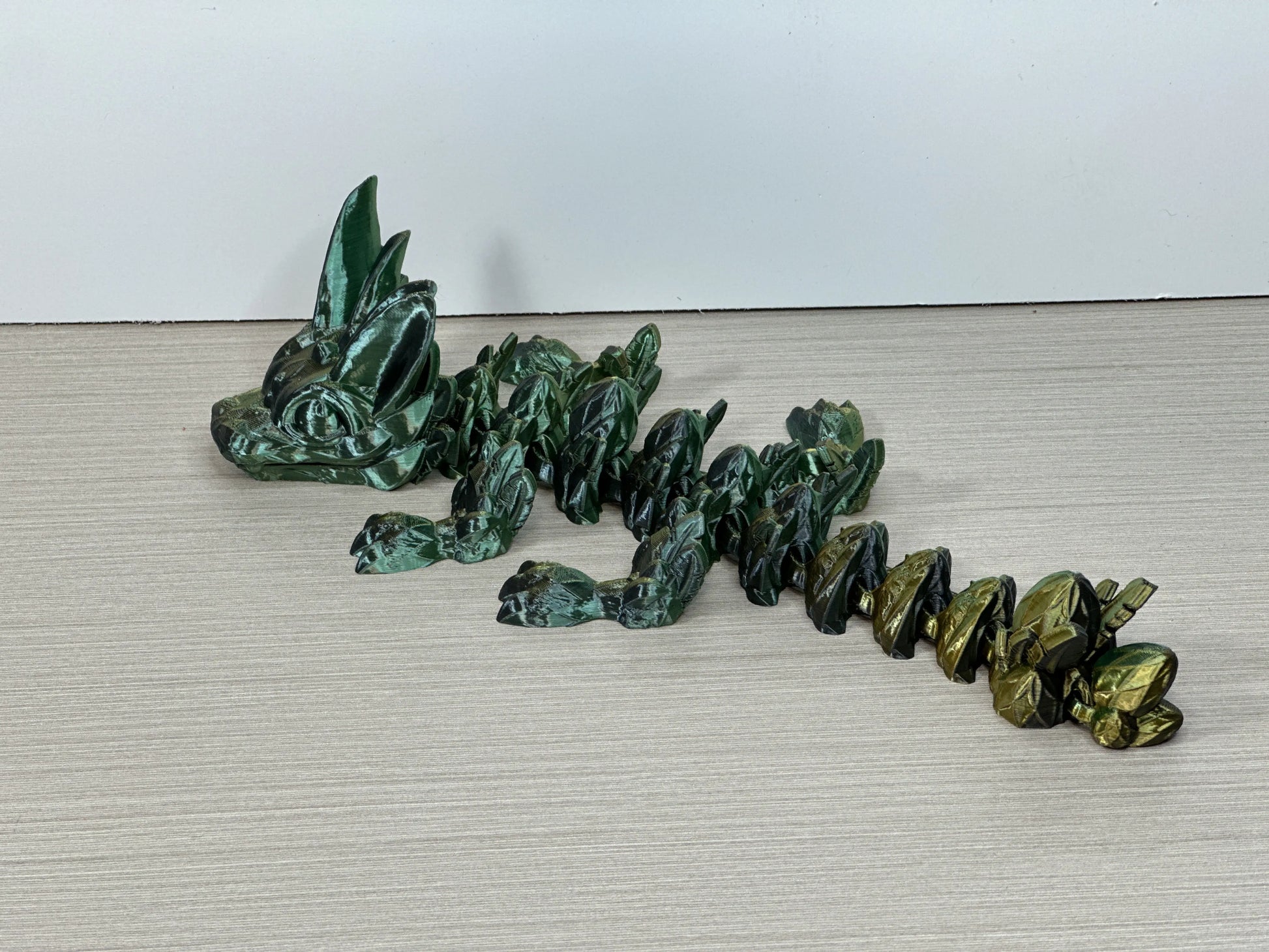 Baby Easter Dragon -L